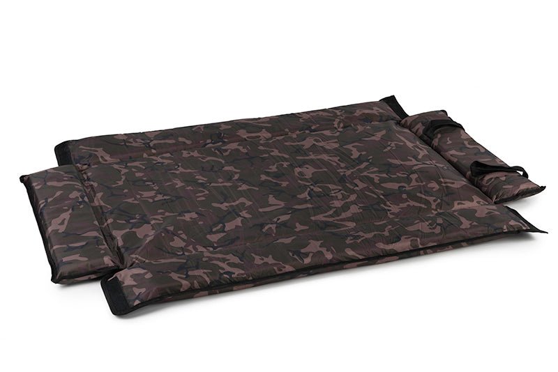 Fox Camo Mat with Sides - Onthaakmat - dé KarperCentrale Fox Camo Mat with Sides - Onthaakmat - dé KarperCentrale