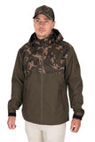Fox Camo Khaki RS 10K - Regenjas - dé KarperCentrale