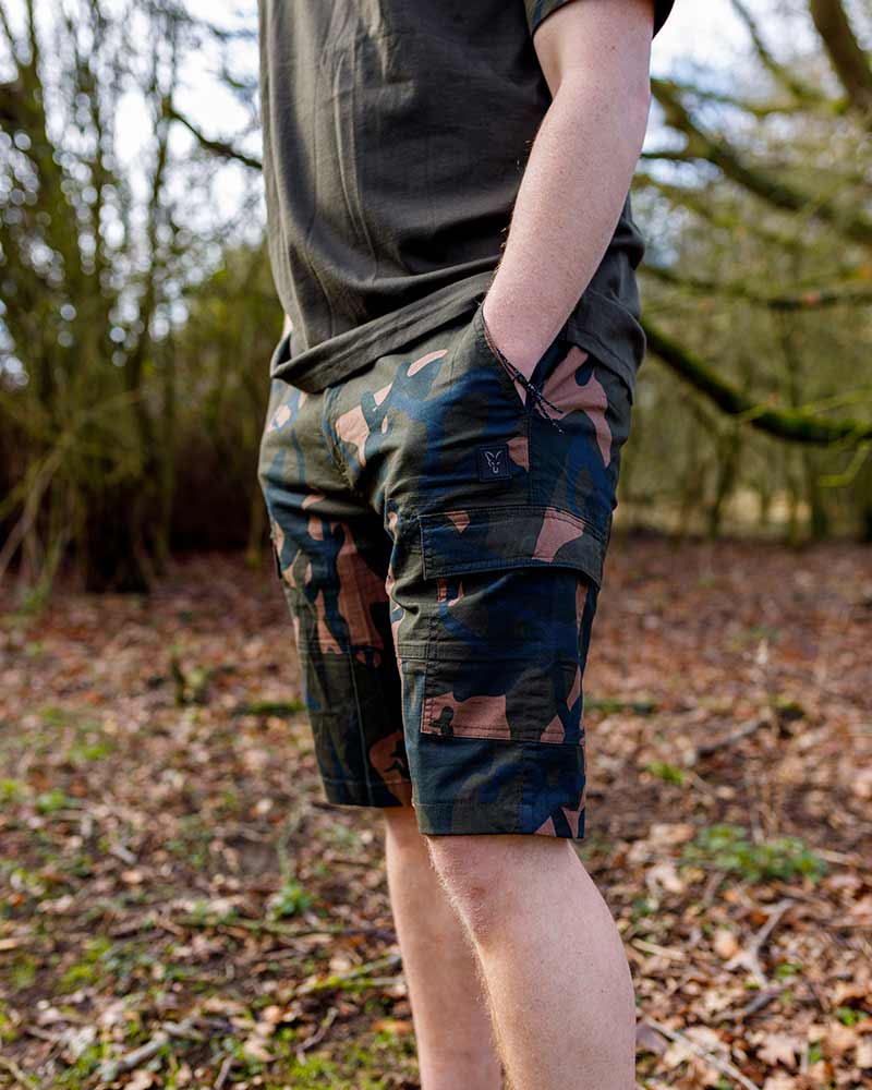 Fox LW Camo Combat Korte broek - dé KarperCentrale